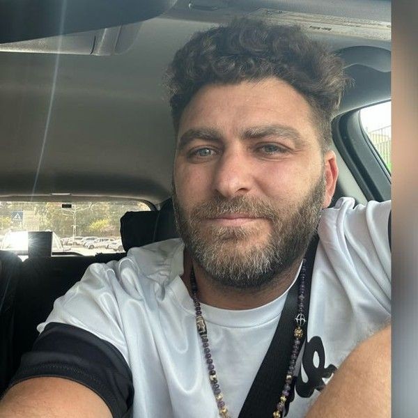 שלומי