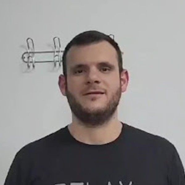 רועי