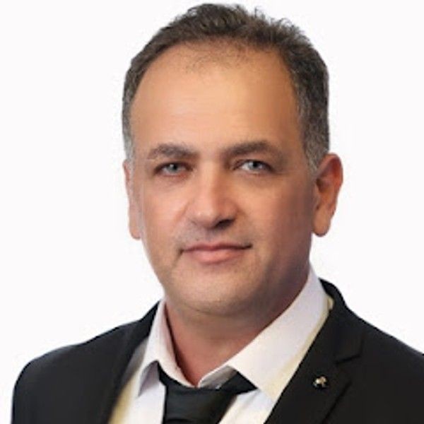 מוטי