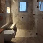 עבודה של יואל, מתקין מקלחונים (3)