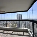 עבודה של אלון, סגירת מרפסת זכוכית (3)