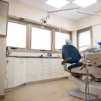 עבודה של אולגה, רופא שיניים (2)
