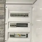 עבודה של יהודה, חשמלאי (3)