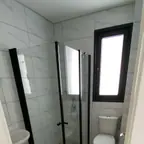 עבודה של יואל, מתקין מקלחונים (19)