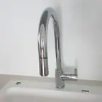 עבודה של גולן, אינסטלטור (2)