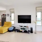 עבודה של רפי, מתווך (1)