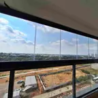 עבודה של ארז, סגירת מרפסת זכוכית (6)