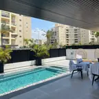 עבודה של ישי, מתקין סוככים (13)