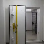 עבודה של ארטיום, מנעולן (2)