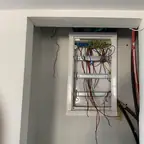 עבודה של בנצי, חשמלאי (1)