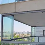 עבודה של דניאל, סגירת מרפסת זכוכית (12)
