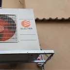 עבודה של קובי, טכנאי מזגנים (1)