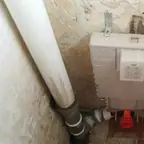 עבודה של רומן, אינסטלטור (1)
