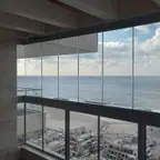 עבודה של דניאל, סגירת מרפסת זכוכית (11)