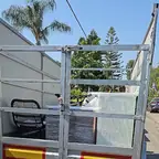 עבודה של מושיקו, מוביל (2)