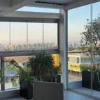 עבודה של שי, סגירת מרפסת זכוכית (2)