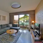 עבודה של אילון, מתווך (1)