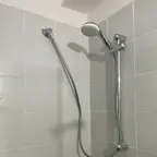 עבודה של אלי, אינסטלטור (2)