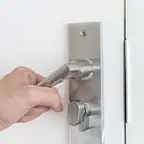 עבודה של שי, מנעולן (20)