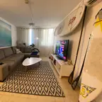 עבודה של אבי, מתווך (2)