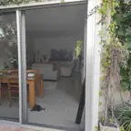 עבודה של אנדריי, מתקין תריסים (1)