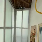 עבודה של שחר, סגירת מרפסת זכוכית (10)
