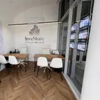 עבודה של אלכס, מתווך (2)