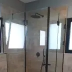 עבודה של אלירן, מתקין מקלחונים (5)