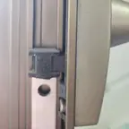 עבודה של דרור, מתקין תריסים (2)