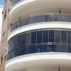 עבודה של ארז, סגירת מרפסת זכוכית (9)