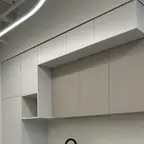 עבודה של ויקטור, מתווך (5)