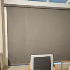 עבודה של שי, מתקין סוככים (4)