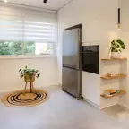 עבודה של זוהר, סגירת מרפסת זכוכית (8)