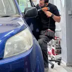 עבודה של גיא, השחרת חלונות לרכב (8)
