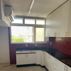 עבודה של יוחנן, קבלן שיפוצים (3)
