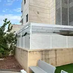 עבודה של איציק, מתקין סוככים (15)