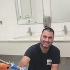 עבודה של אלעד, אינסטלטור (14)