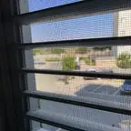 עבודה של ישראל, סגירת מרפסת זכוכית (21)
