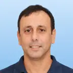 אליהו – אינסטלטור