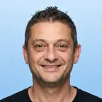 יואל – חשמלאי