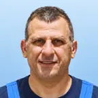 יוסי – מוסך