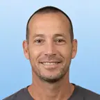 צביקה – מתקין עמדות טעינה