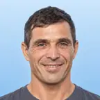 ניקולאי – קבלן גבס
