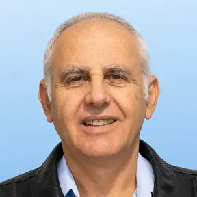 יוסי – חשמלאי