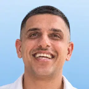יוסף – טכנאי אזעקות ומצלמות