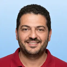 משה – טכנאי מחשבים