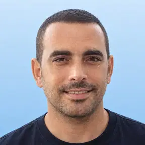 יוסי – יועץ בנייה ירוקה