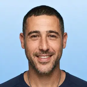 שי – מאתר נזילות