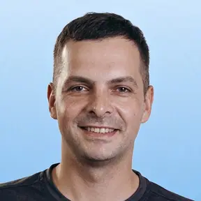ארטיום – מנעולן