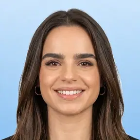 אביה – מתווך